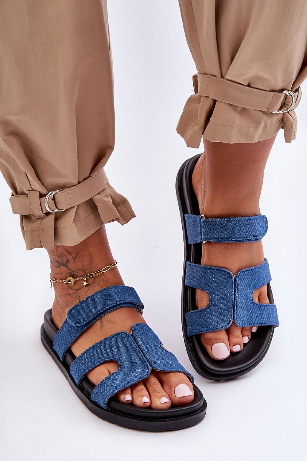 Flip-flops model 183449